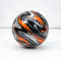 Columbia 300 reactive bowling ball